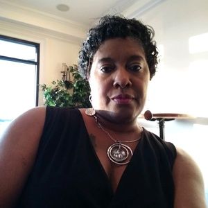 Meet your Posher, Johnnie